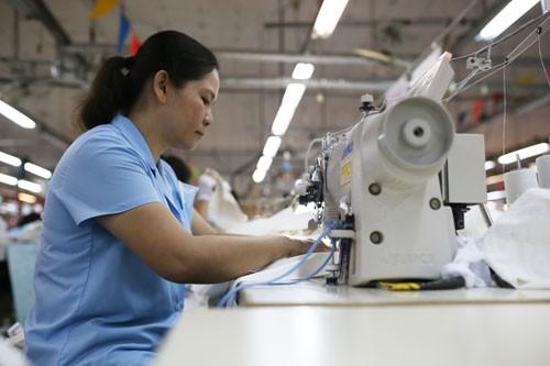 Dự thảo sửa đổi bộ luật lao động: Nới rộng khung giờ làm thêm: Phải tính toán kỹ